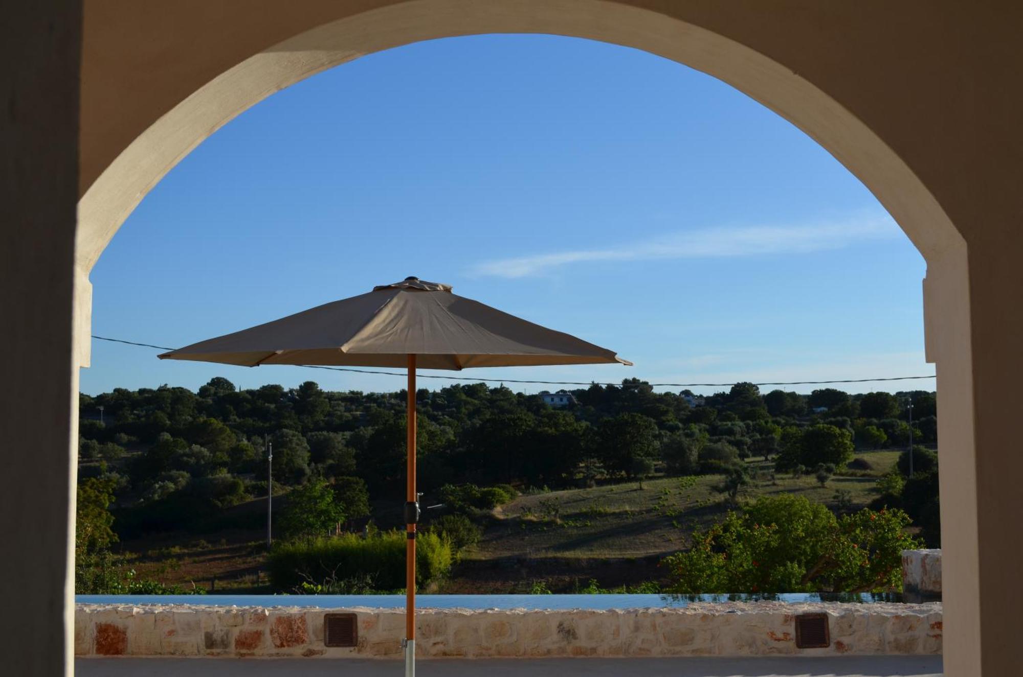 B&B Fuga Al Trullo Ostuni Esterno foto